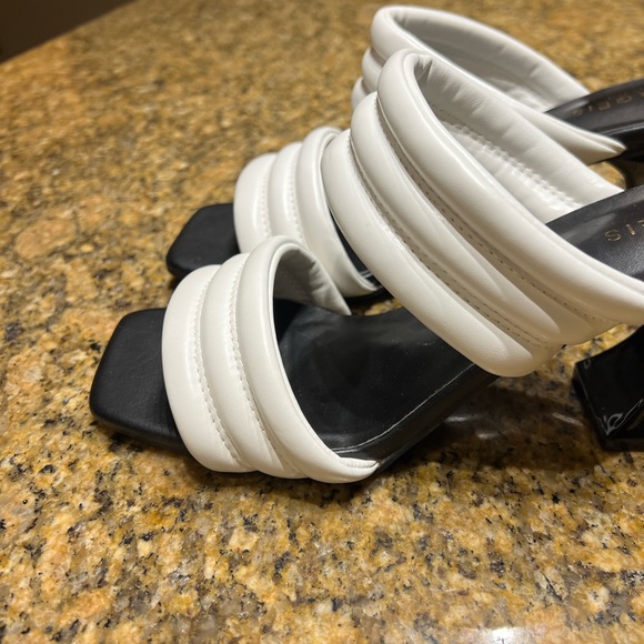 TORGEIS New York Size  10 - Picture 5 of 13